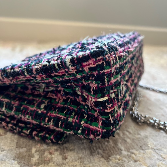 NEW Chanel medium 2.55 Tweed 2019P - Picture 2 of 8
